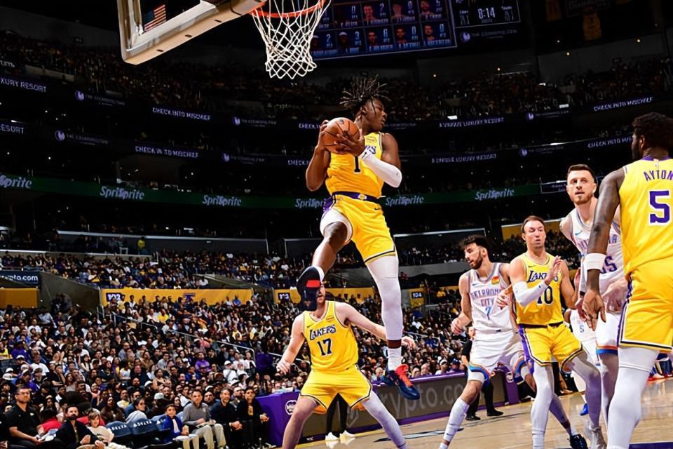 九游官网-个人能力相当不错！湖人侧翼新秀身上还有不小的潜力可以挖掘？